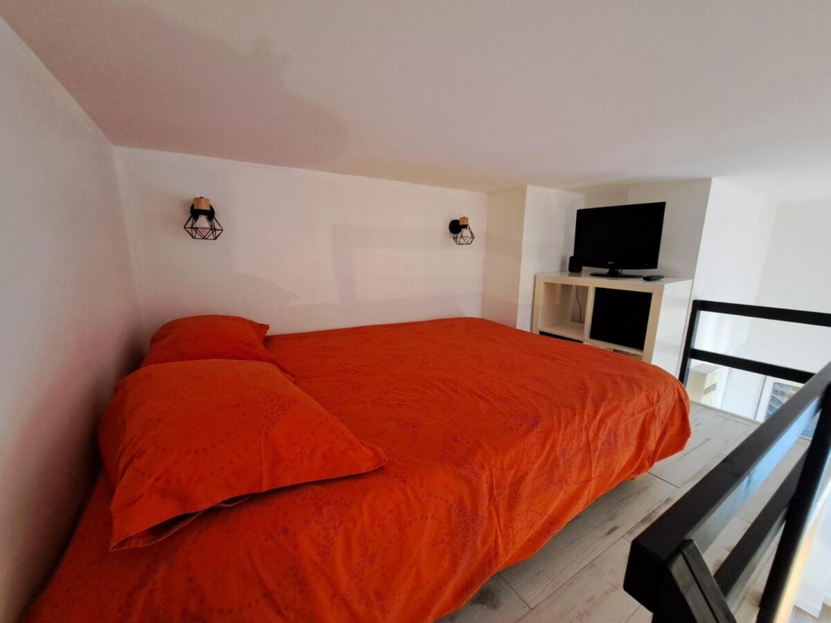 Studio Cosy Entierement Renove A Deux Pas De Lyon Fontaines-sur-Saone Kültér fotó