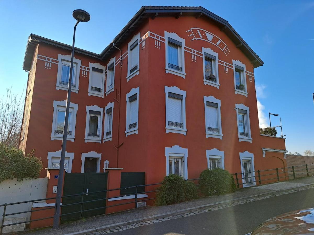 Studio Cosy Entierement Renove A Deux Pas De Lyon Fontaines-sur-Saone Kültér fotó